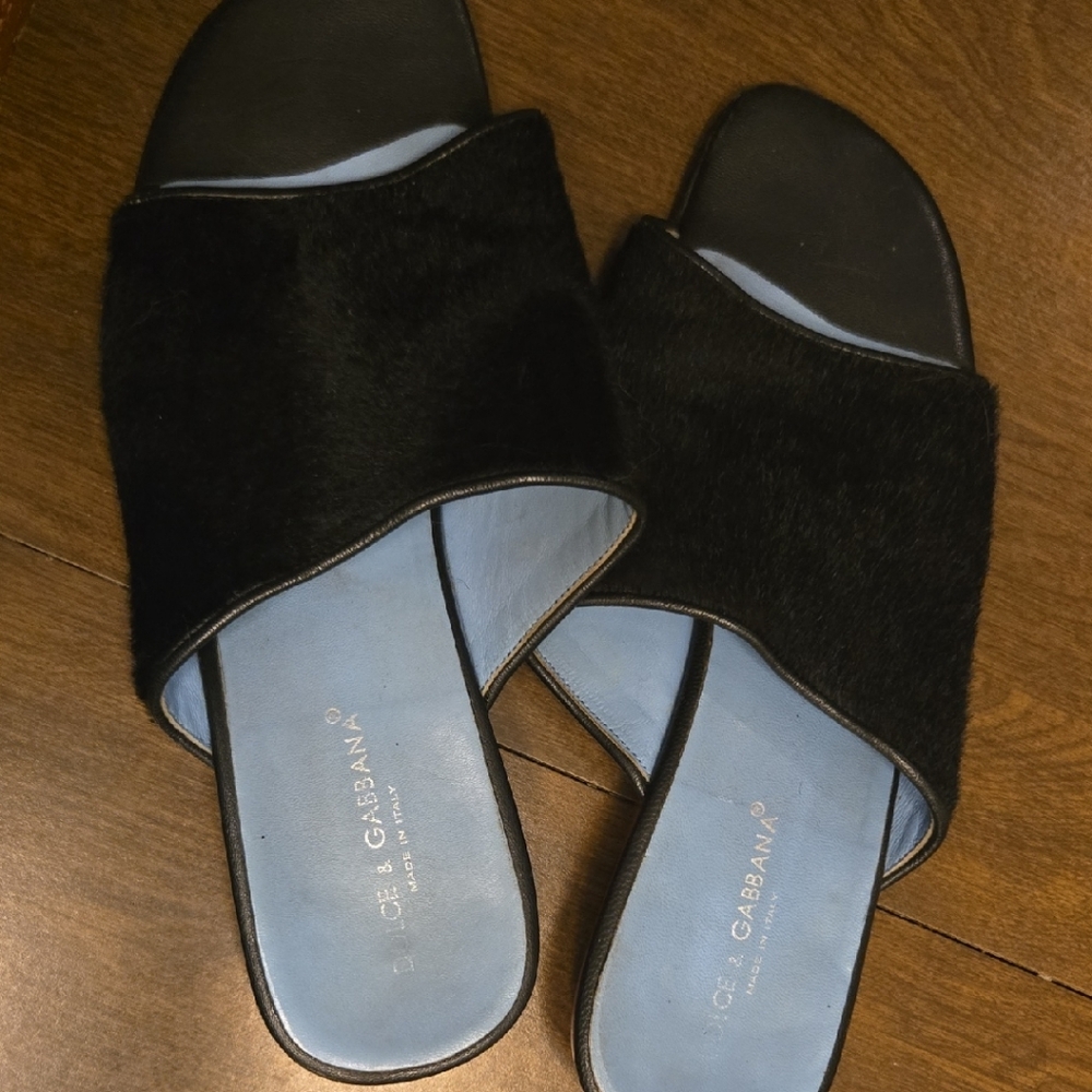 Dolce & Gabbana Women's Black Slippers with Blue Insole